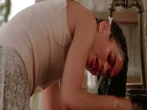 Audrey Bitoni नरक का ...